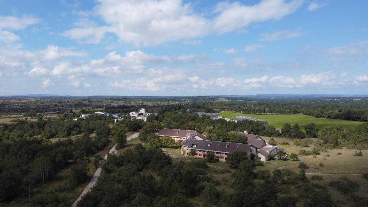 Hotel Causse Comtal Rodez, The Originals Relais Gages-le-Haut Экстерьер фото
