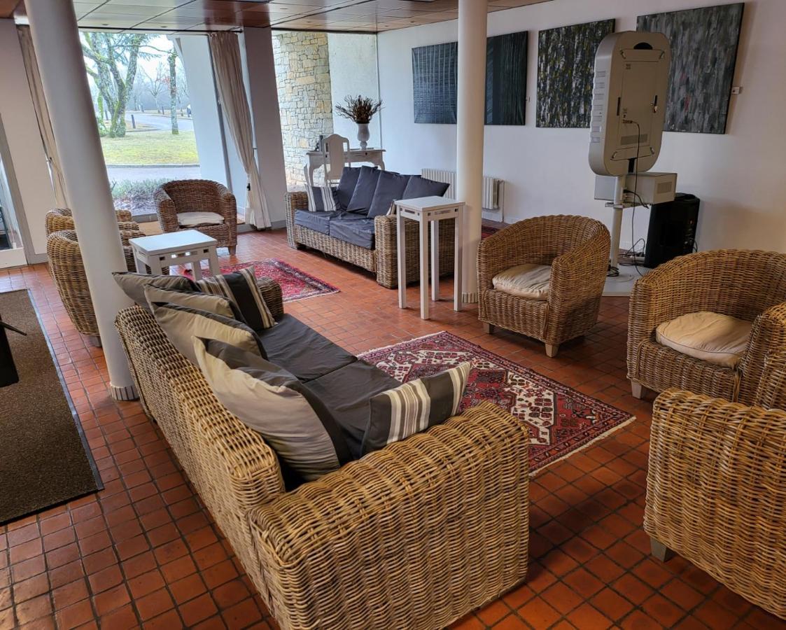 Hotel Causse Comtal Rodez, The Originals Relais Gages-le-Haut Экстерьер фото