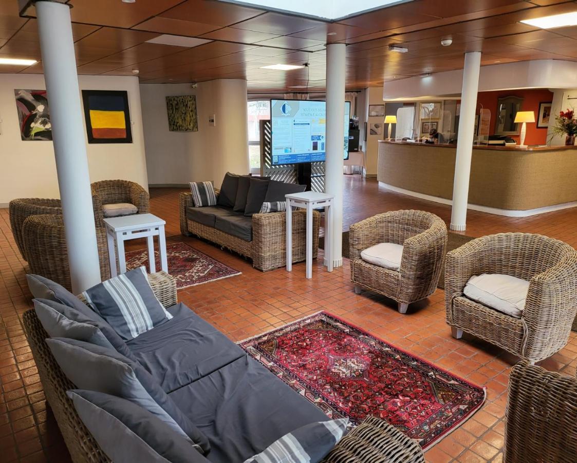 Hotel Causse Comtal Rodez, The Originals Relais Gages-le-Haut Экстерьер фото