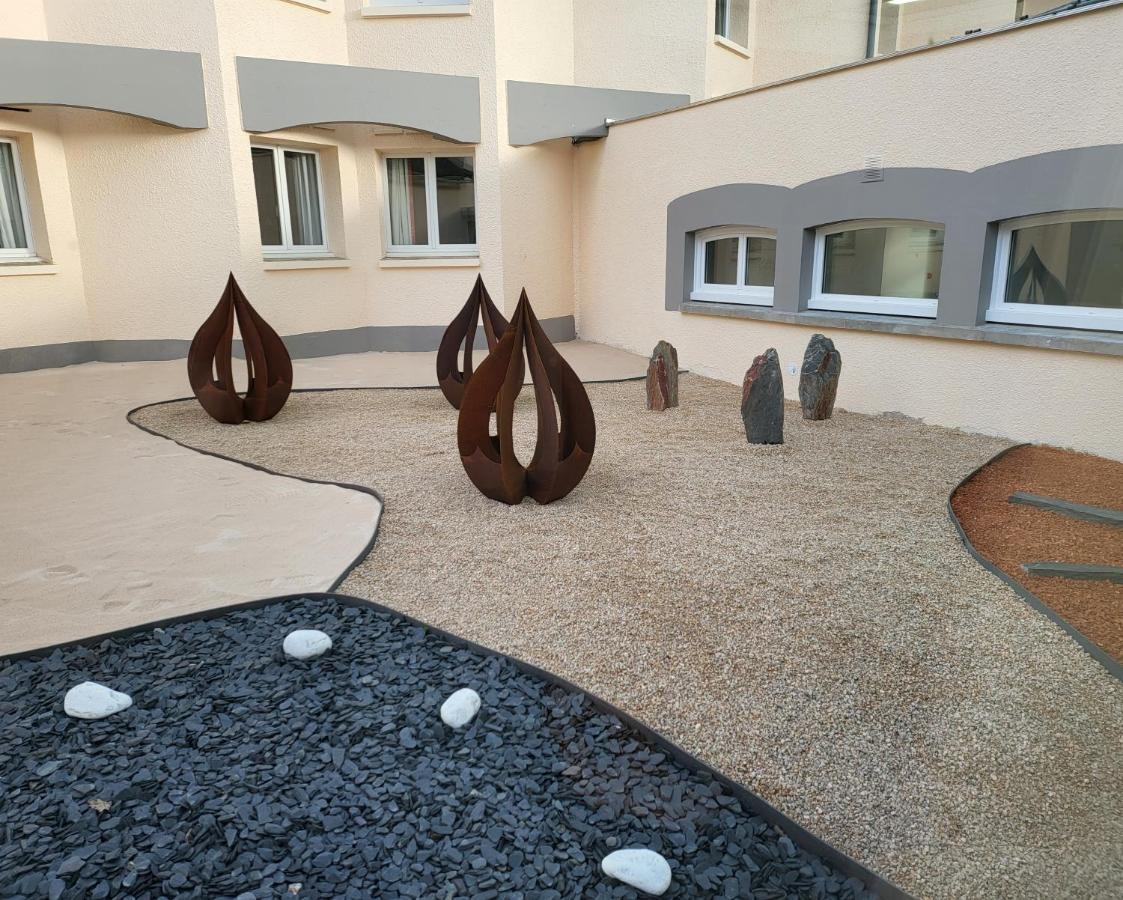 Hotel Causse Comtal Rodez, The Originals Relais Gages-le-Haut Экстерьер фото