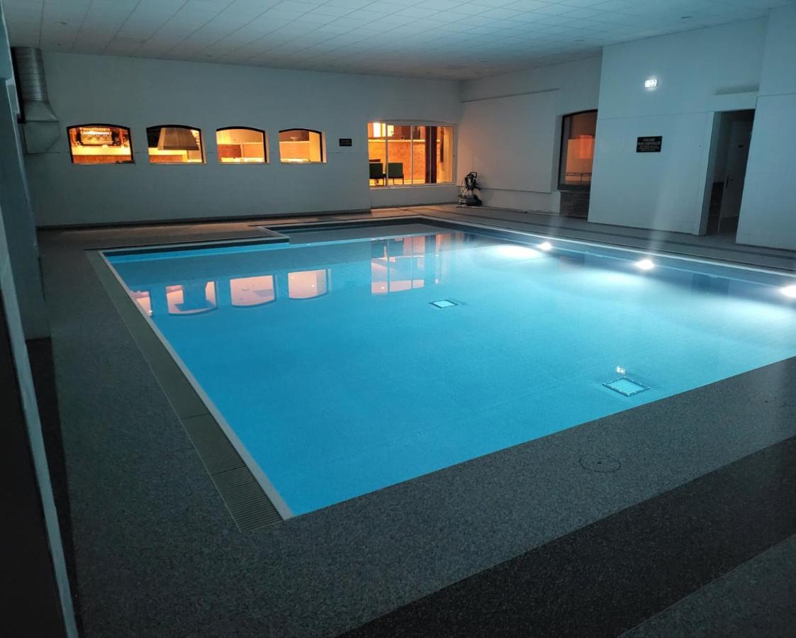 Hotel Causse Comtal Rodez, The Originals Relais Gages-le-Haut Экстерьер фото