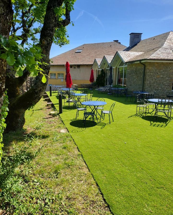 Hotel Causse Comtal Rodez, The Originals Relais Gages-le-Haut Экстерьер фото