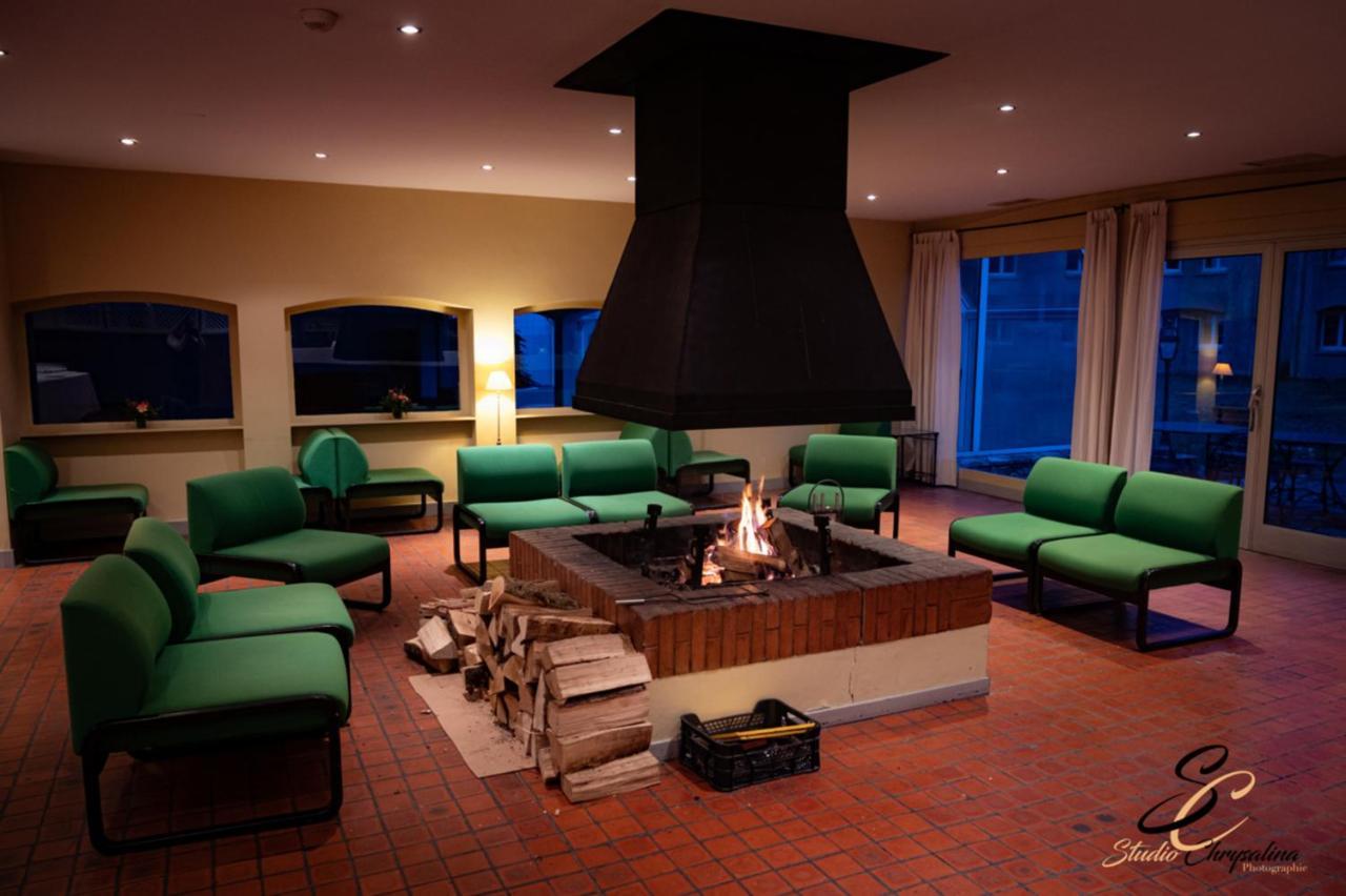 Hotel Causse Comtal Rodez, The Originals Relais Gages-le-Haut Экстерьер фото